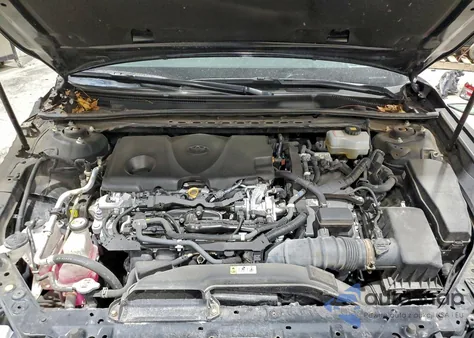 2020 Toyota Camry Xle z USA, uszkodzony, nr VIN 4T1F31AK6LU523457